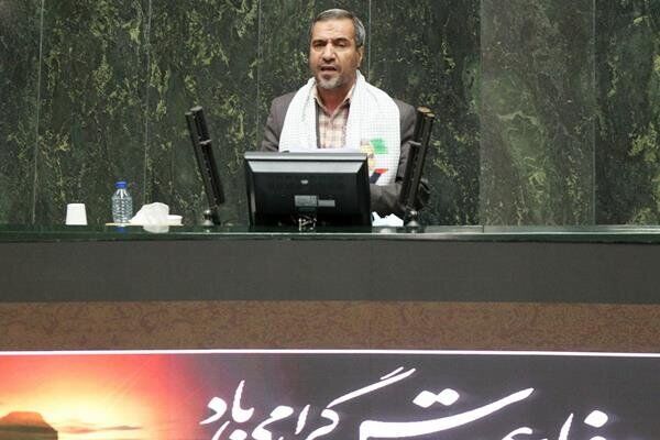یک نماینده مجلس: گرانی در آستانه انتخابات برای تشویق مردم به حضور است یا ناامیدی از حضور؟
