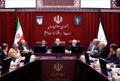 پزشکیان: معیشت مردم برای من یک اصل اساسی و غیرقابل اغماض است/ پیشنهاد تعیین یک روز بدون خودرو در هفته