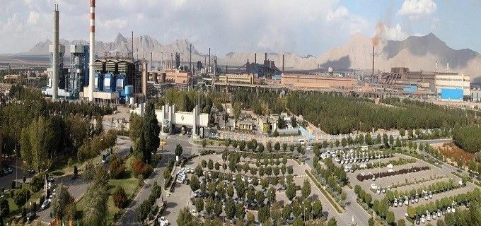 نقش کارخانه ذوب آهن اصفهان در تأمین نیازهای فولادی کشور