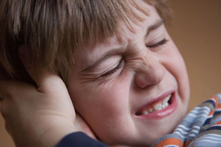 این گوش دردها را جدی بگیرید