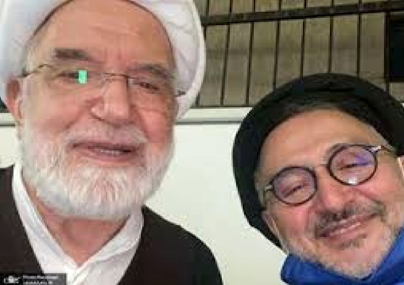 شوخی ابطحی با مهدی کروبی؛ حاج آقا ریا شد + فیلم