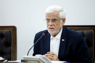 عارف: وضعیت ذخایر استراتژیک دارو مطلوب است/ جای هیچ نگرانی نیست