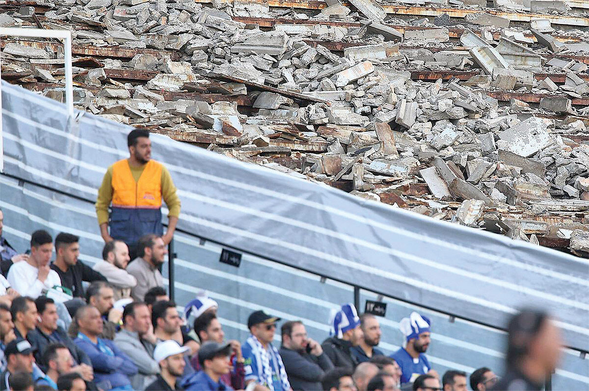 تمدید خانه‌به‌دوشی!