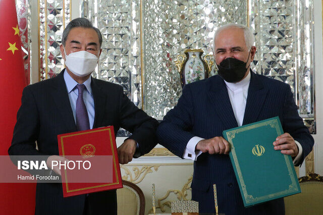 ظریف: قدردان  اقدامات چین در دوران تحریم ها هستیم