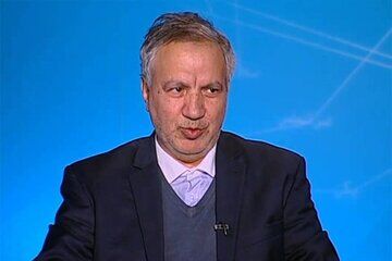 انتقاد شدید عطاءالله مهاجرانی از تندروی ها علیه پزشکیان در تجمعات شبانه/  مگر رهبری نگفتند: «حتی اختلافات موجه را هم به میان مردم نیاورید و وحدت را نشکنید»؟