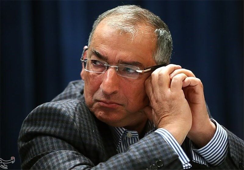 عکسی از حضور سفیر فرانسه در منزل صادق زیباکلام