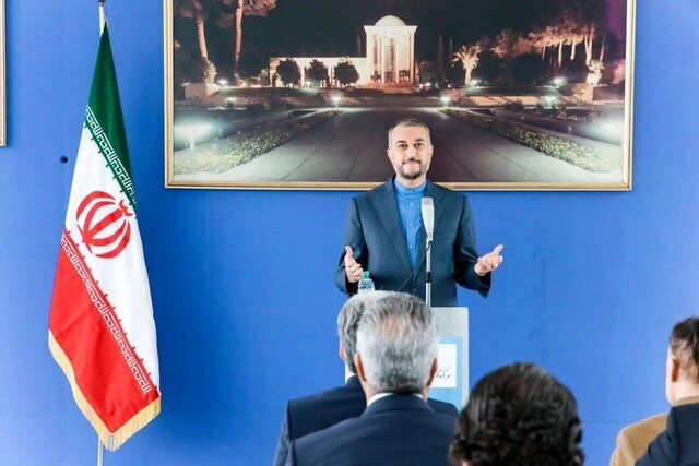 دیدار امیرعبداللهیان با جمعی از ایرانیان مقیم آلمان