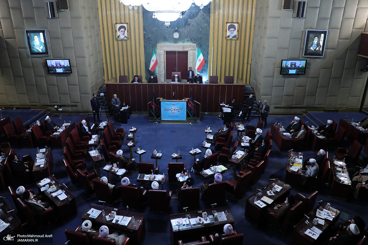 هیات‌ رئیسه سنی ششمین دوره مجلس خبرگان مشخص شد