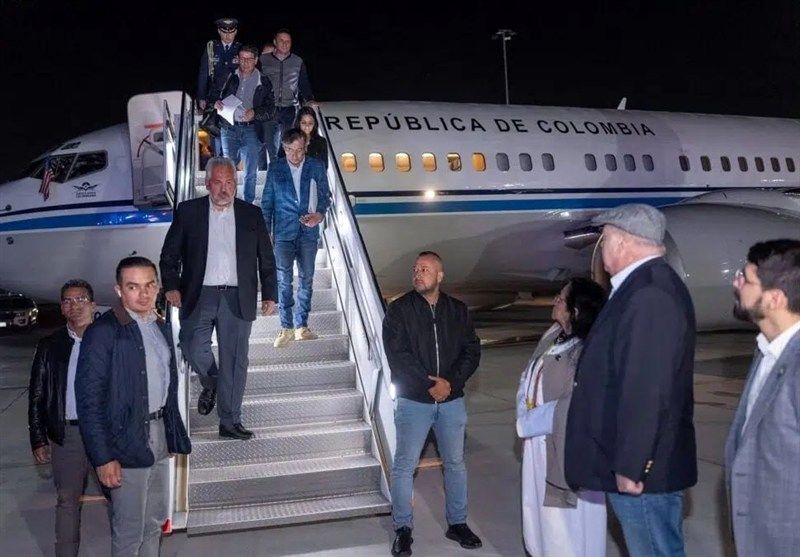 آمریکا مانع سوخت گیری هواپیمای رئیسجمهور کلمبیا شد