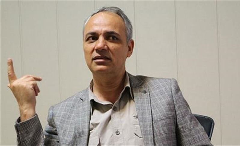 انتقاد زیدآبادی از سیاست ضد عربی مسئولان/  مجبور به باج‌دهی به مسکو و پکن شده اند