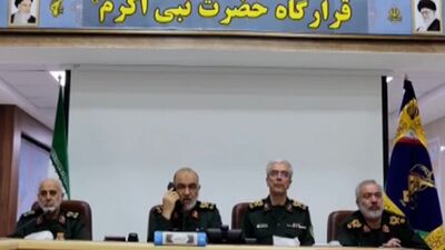  اولین تصاویر از لحظه صدور دستور حمله پهپادی سپاه به اسرائیل + فیلم
