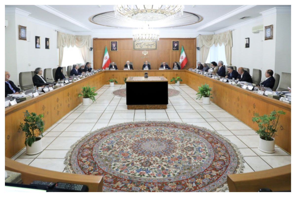 پزشکیان: هرگز در برابر عهدشکنان و زورگویان تسلیم نمی‌شویم/ ایران برای مواجهه با هرگونه شرایطی آماده است