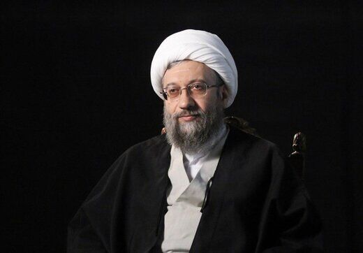 تقاضای فوری آملی لاریجانی از دولت رئیسی