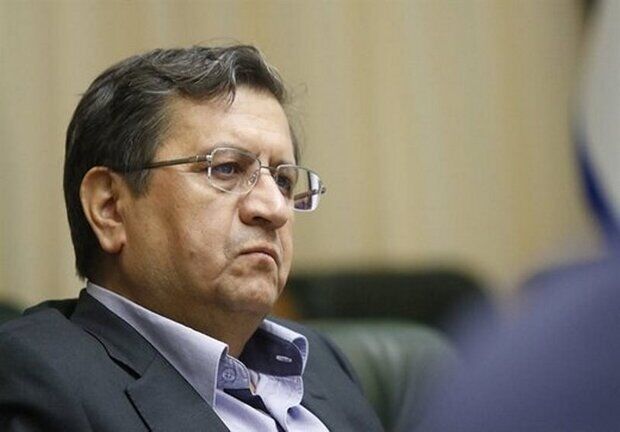 واکنش همتی به تغییر زمان مناظره ها: رقابت نابرابر، ناعادلانه‌تر شد!