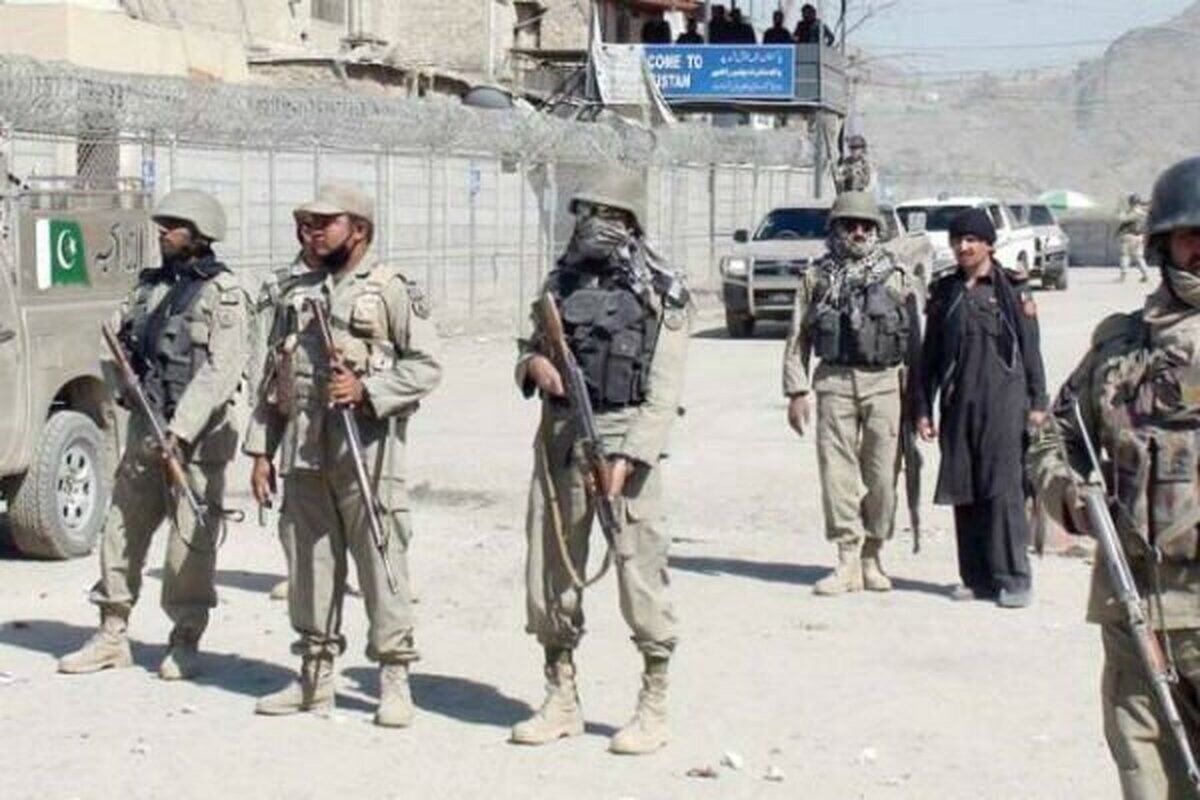 درگیری مرزی پاکستان و افغانستان/  تبادل آتش ادامه دارد؟