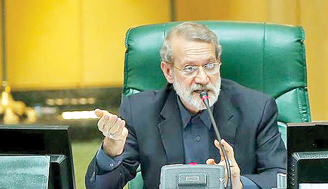 واکنش تند لاریجانی به هتاکی علیه مجلس