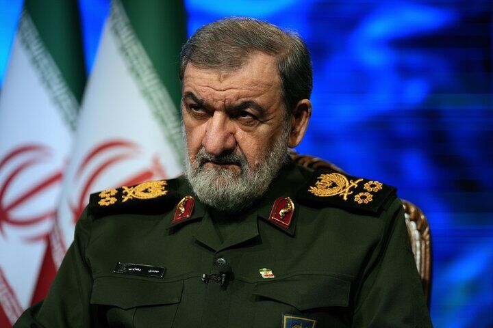 موافقت آمریکا با برخی ازشروط هفت گانه ایران/ محسن رضایی:  پاسخ آمریکا کافی نیست/  دیپلماسی ایران تغییر کرده است