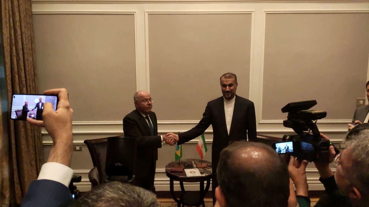 وزرای خارجه ایران و برزیل گفت‌وگو کردند