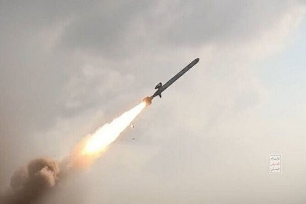 ایران از زیردریایی موشک شلیک کرد + فیلم