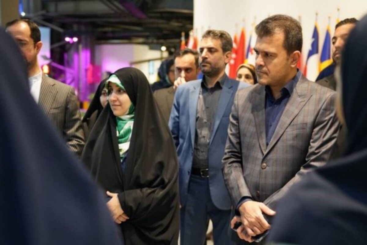 بهروز آذر: امیدواریم لایحه امنیت زنان به‌زودی به تصویب نهایی برسد+ فیلم