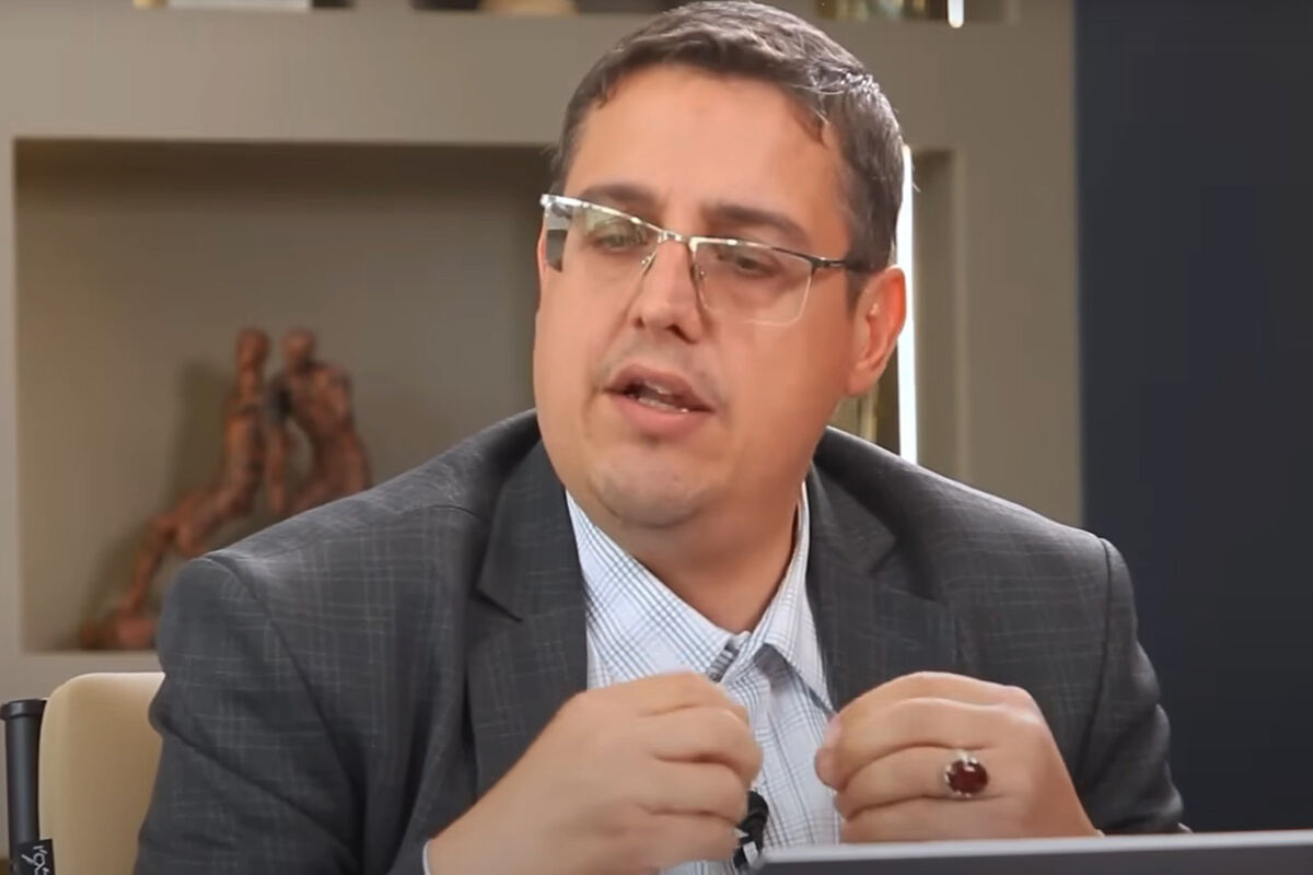 آمارسازی جدید مدافع قانون حجاب روی آنتن زنده؛ بیش از ۵۵ درصد مردم خواهان «مداخله» در حوزه حجاب هستند! + فیلم
