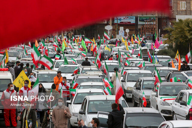 کدام شعار «پخش زنده» راهپیمایی ۲۲ بهمن پایتخت را قطع کرد؟