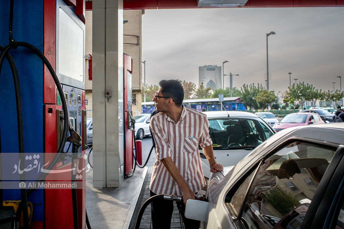 آیین نامه انتقال سهمیه بنزین به کارت بانکی ابلاغ شد