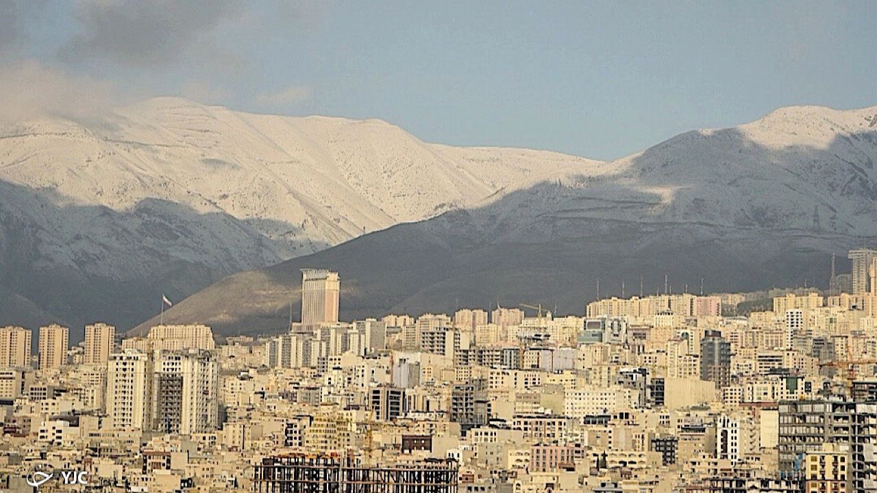 آخرین وضعیت آلودگی هوای تهران / شاخص روی 70