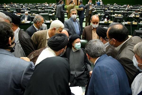 رئیسی: امروز همگرایی بین مجلس و دولت ضروری است