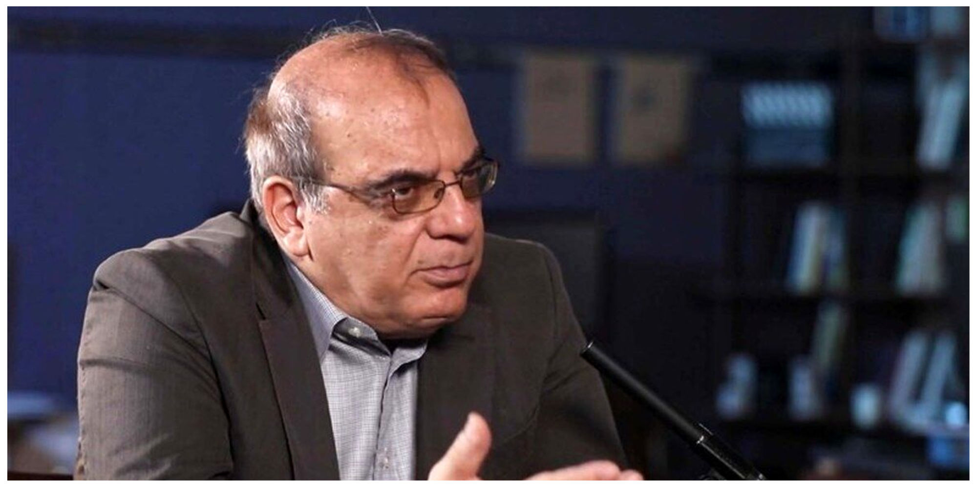 عباس عبدی: وقتی طرفداران دولت از هر وضعی و قیمتی دفاع می‌کنند نتیجه از این بهتر نمی‌شود
