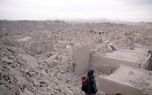 زلزله بم، دو دهه بعد: زندگی ۳۰درصد جمعیت ایران همچنان در بناهای ناایمن/ هشدار استاد زلزله‌شناسی: انبوه‌سازی ارزان ریسک تازه شهرهای ایران