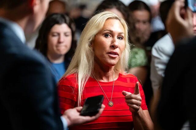 درگیری نماینده جمهوری‌خواه و ترامپ بالا گرفت / تیلور گرین: خائن کسی است که به کشورهای خارجی خدمت می‌کند