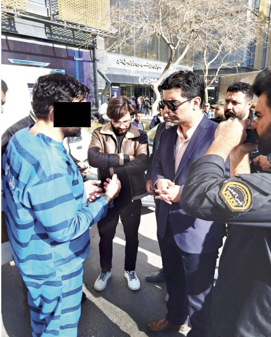 جنایت هولناک مرد جوان مقابل سالن سینما /مقتول در تاریکی سینما مزاحم همسرم شد/تصاویر