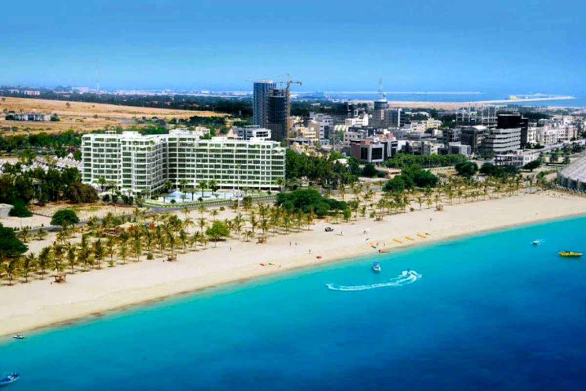 جذب سرمایه‌گذاران و توسعه زیرساخت‌های کیش