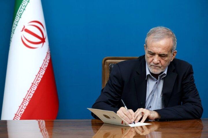 واکنش پزشکیان به قهرمانی تیم ملی کشتی آزاد ایران