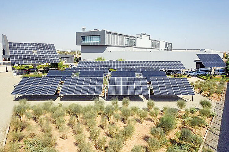 شتاب ساخت نیروگاه‌های خورشیدی