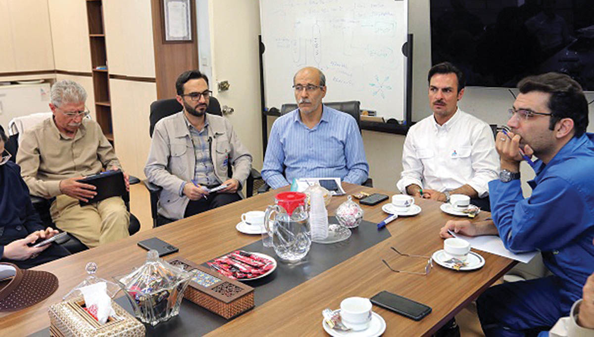 از حضور سرمایه گذاران بخش خصوصی استقبال میکنیم