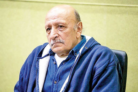  حقوقم را قطع کردند