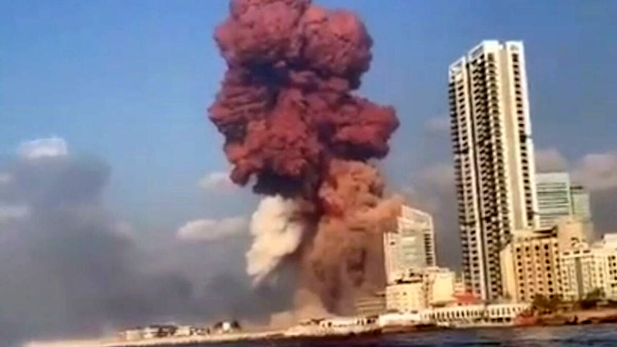 پشت پرده انفجارهای بیروت چیست؟