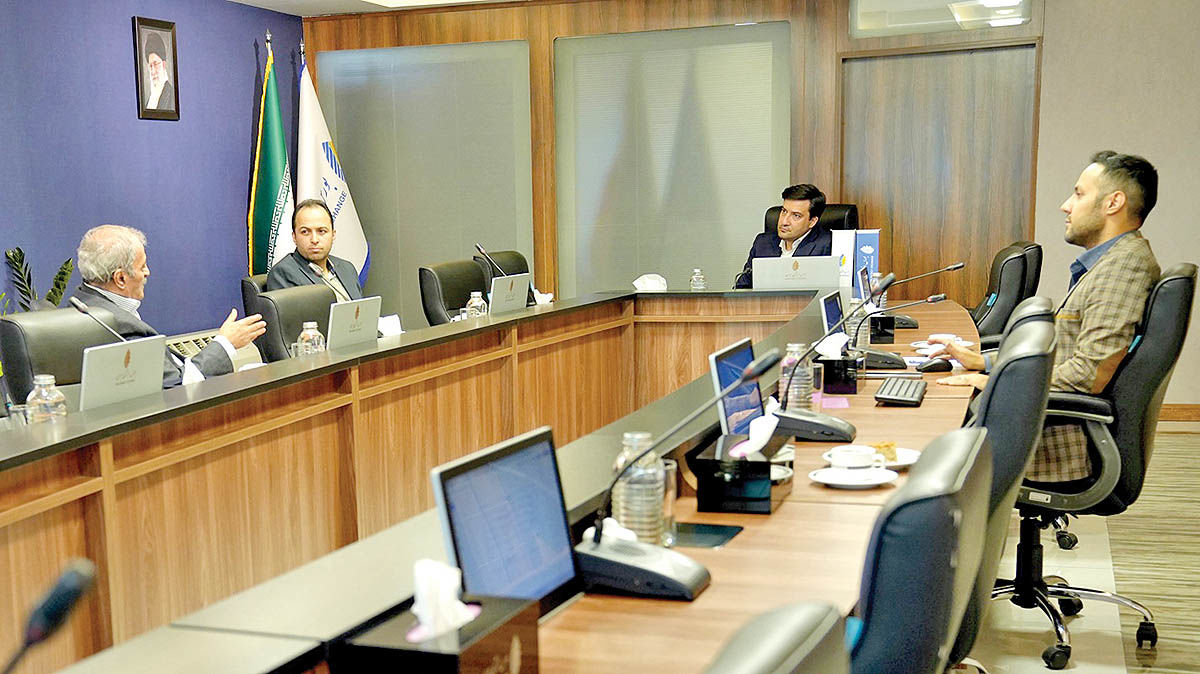 پذیرش بنزین سوپر وارداتی