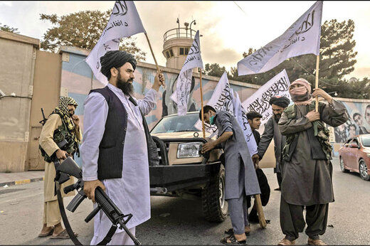 حمله وحشیانه طالبان به مقبره احمدشاه مسعود+ عکس 