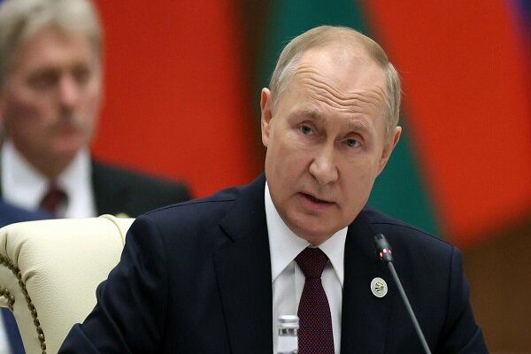 ادعای پوتین درباره سقوط نکردن بازار روسیه پس از اعمال تحریم‌ها