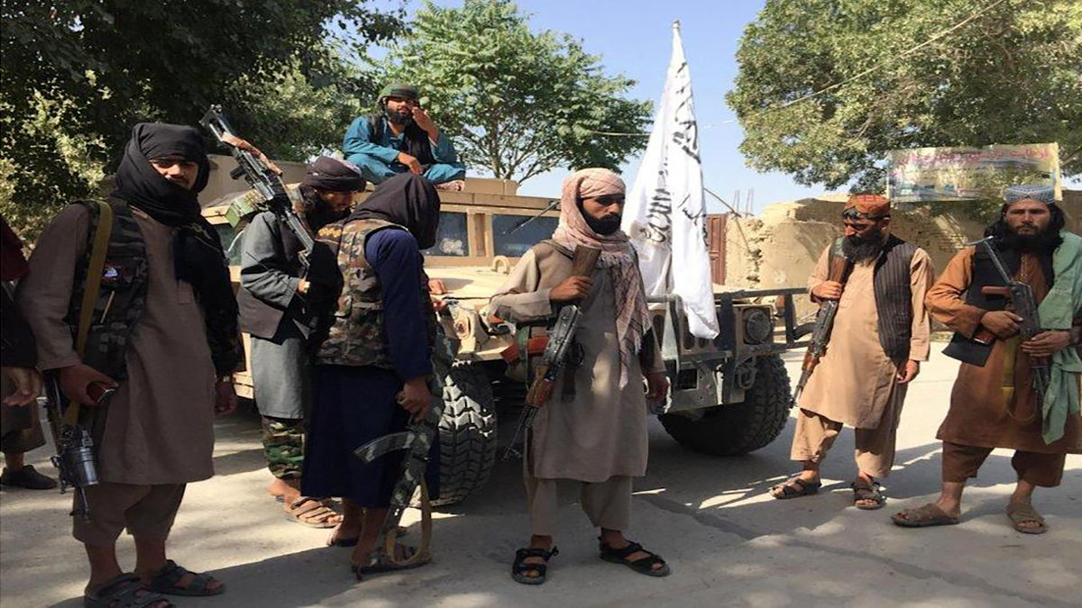  ارگ هرات به دست طالبان افتاد