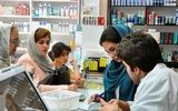 شوک قیمتی به بازار دارو/ آموکسی‌سیلین ۳۲۰ هزار تومانی، ۱.۲ میلیون شد/ بیماران چقدر بیشتر از جیب می‌پردازند؟
