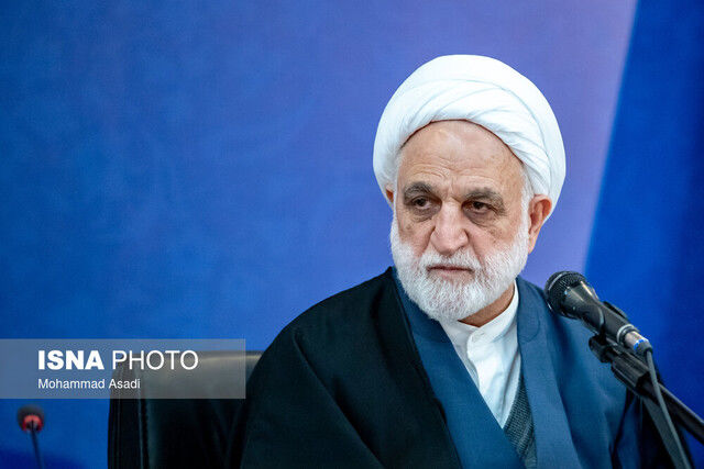 چه کسانی عضو شورای موقت رهبری هستند؟