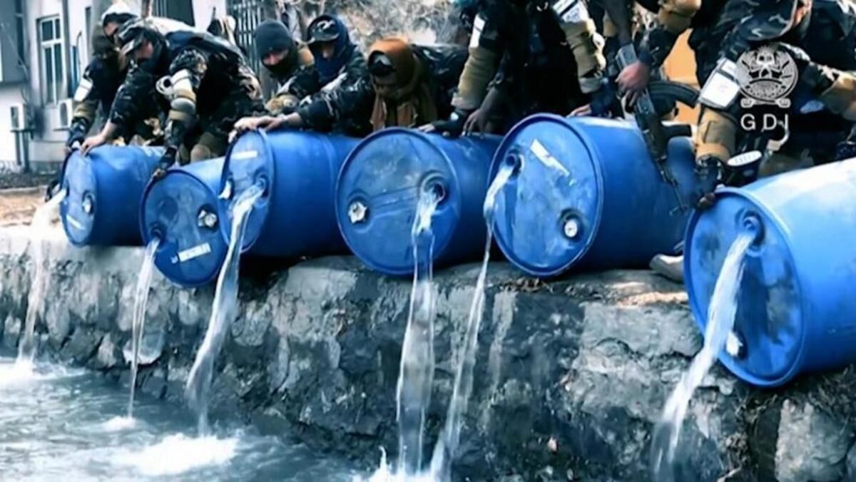 مصادره  ۳ هزار لیتر مشروب الکلی توسط طالبان 