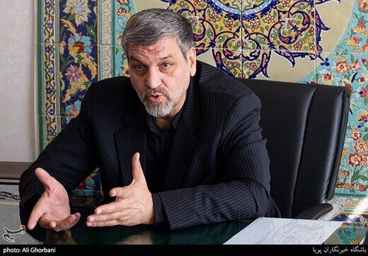 کواکبیان: عارف و جهانگیری فعلاً کاندیدای ما نیستند