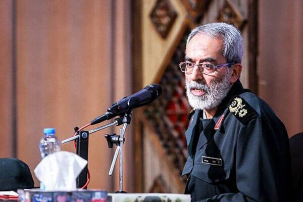 سردار نجات: رهبری تا ساعت 8 صبح روز اول جنگ فرماندهان نظامی را تعیین کردند/ هیچ اتباع افغانستانی که ریزپرنده به پرواز دربیاورند را نداشتیم + فیلم