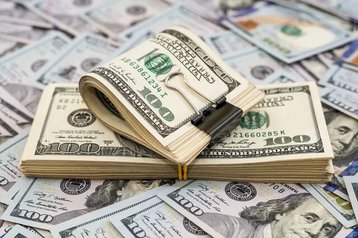 پیش‌بینی قیمت دلار امروز شنبه ۸ مهر ۱۴۰۲
