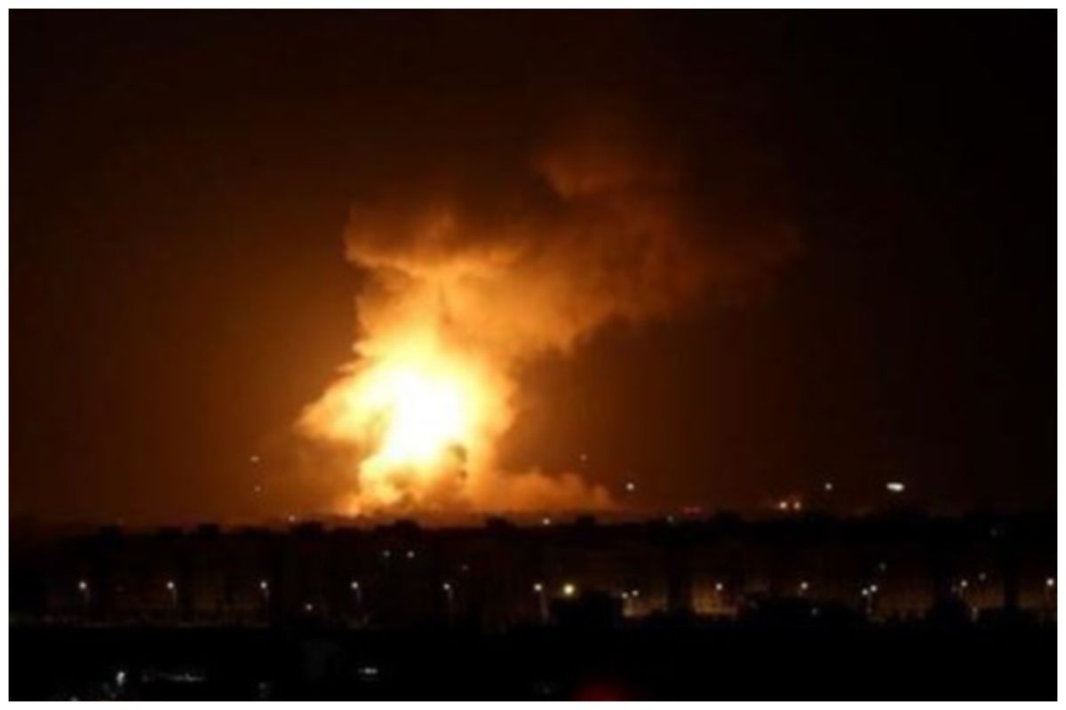 فوری/ شنیده شدن صدای انفجار در دمشق/ حمله هوایی اسرائیل به یک منطقه مسکونی+ فیلم